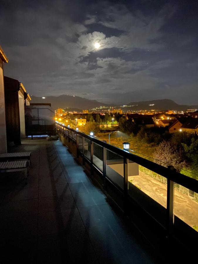 Art'Penthouse Aparthotel Brasov Bagian luar foto
